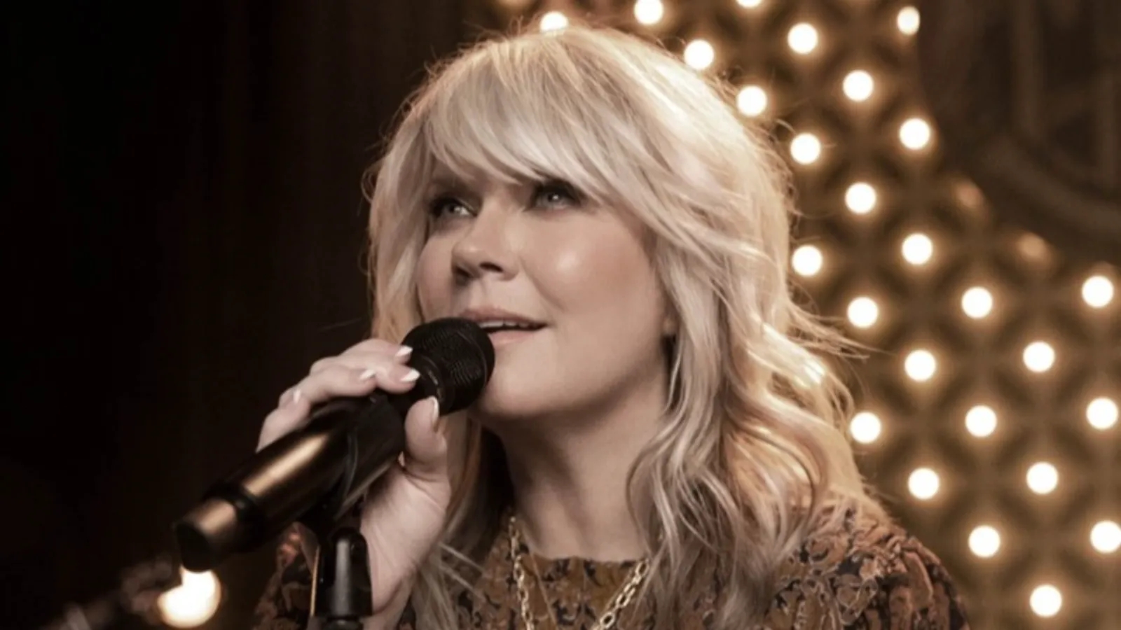 Shure and Natalie Grant Partner To Bring Immersive Sound to Houses of Worship